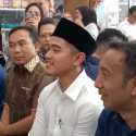 Kaesang Makan Mie Ayam Usai Jumatan di Markas Muhammadiyah Jakarta