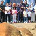 Bobby Nasution Kurban 3 Sapi di Masjid Jami’ Hanifah