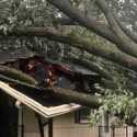 Tornado Hantam Twin Cities, Ratusan Rumah Rusak dan Ribuan Warga tanpa Listrik