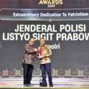 Jenderal Sigit Prabowo Terima Penghargaan <i>Extraordinary Dedication of Patriotism</i>