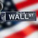 Wall Street Anjlok, Nasdaq Memerah di Minus 3,3 Persen