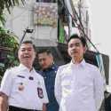 Tinjau Banjir Rob di Jakut, Gibran Minta Pembangunan Tanggul Pantai Dikebut