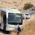 Bus Israel Diserang, Seorang Anak Tewas