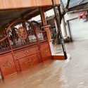 Ratusan Rumah Terendam Banjir di Jember