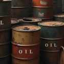 Pasokan Irak dan Rusia Diproyeksi Melonjak, Harga Minyak Anjlok