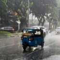 Hujan Berintensitas Sedang Basahi Jakarta