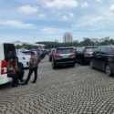 Monas Mirip <i>Showroom</i> Mobil Mewah saat Pelantikan 961 Kepala Daerah