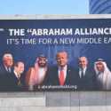 Trump dan Pemimpin Timteng Mejeng di Papan Reklame Aliansi Abraham Israel