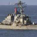 Kapal Perusak AS USS Fitzgerald Dikejar Helikopter Iran