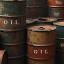 Harga Minyak Dunia Merosot Jelang Pemberlakuan Tarif Trump