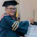 Era Era Hia Raih Gelar Doktor Ilmu Pemerintahan di IPDN