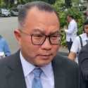 Diisukan Jadi Kepala BRIN, Arif Satria Pakai Jas dan Dasi Biru ke Istana