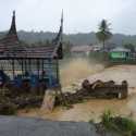Padang Diterjang Banjir Bandang
