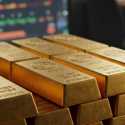 Harga Emas Dunia Turun Tertekan Sentimen Suku Bunga
