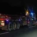 Truk Sumbu 3 Masih Melintas di Tol Japek Bekasi