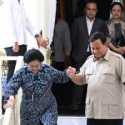Hasto Bongkar Isi Pertemuan Dua Jam Prabowo-Megawati di Istana