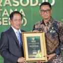 Dirut PLN Darmawan Prasodjo Raih Penghargaan Green Leadership