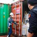 TNI dan Kejagung Amankan Kapal Pengangkut Mineral Radioaktif di Batam