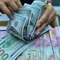 Ekonom Ramal Rupiah Betah di Rp17.000 per Dolar AS