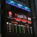 Tutup Perdagangan Akhir Bulan: IHSG Merosot ke 5.643, Rupiah Loyo Dekati Rp18 Ribu