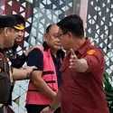 Prabowo Tersandera Pejabat Warisan Jokowi