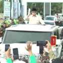 Prabowo Disambut Ratusan Nahdliyin saat Menghadiri Penutupan Munas NU di Bangkalan