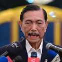 Luhut: Bansos Akan Dialihkan ke Cash Transfer Rp5,4 Juta per Orang