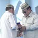 Prabowo Dianugerahi Lencana Emas Adi Bakti Tani-Nelayan Maha Utama