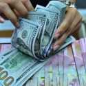 Rupiah Menguat ke Rp17.944 per Dolar AS, IHSG Loncat 2,71 Persen