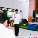 Siswi Sekolah Rakyat Persembahkan Karya Puisi ke Mensos