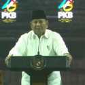 Prabowo Terharu Kader PKB Pakai Kaos Prabowonomics