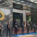Tegang! Gedung Promoter Dijaga Puluhan Brimob Bersenjata Lengkap Jelang Rilis 3 Kasus Korupsi