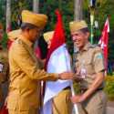 Bagikan Merah Putih