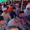 Gibran Salat Jumat Bareng Pengungsi Gempa NTT