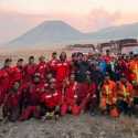 Kebakaran Bromo Padam, Petugas Masih Lakukan Pendinginan