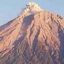 Usai Erupsi Anak Krakatau, Kini Gunung Semeru Ikut Meletus