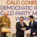 Hasto Bongkar Kemunduran Demokrasi Indonesia di Forum Asia