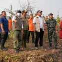 Water Bombing dan Pasukan Darat Dikerahkan Padamkan Karhutla Ogan Ilir