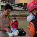 Antisipasi Abu Vulkanik Anak Krakatau, Polisi Bagikan Masker ke Warga