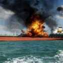 Tanker Minyak Meledak di Selat Hormuz
