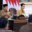 Prabowo Puji Kabinet di Depan Publik tapi Evaluasi di Ruang Tertutup