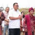 Tobat Ekologis, Menteri Jumhur Ajak Pastor dan Masyarakat Adat Selamatkan Danau Toba