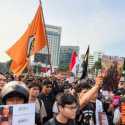 Demo Mahasiswa di Tugu Tani Mulai Blokade Separuh Bahu Jalan