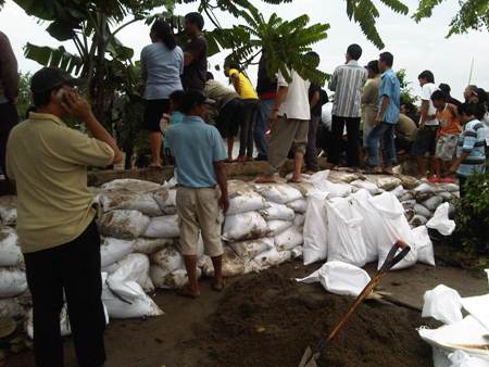 TANGGUL SITU SASAK HAMPIR JEBOL