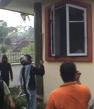 Aset-aset Ahmadiyah di Tasikmalaya Dijaga Polisi