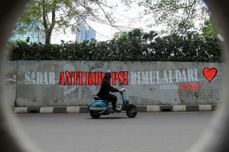 MURAL ANTI KORUPSI