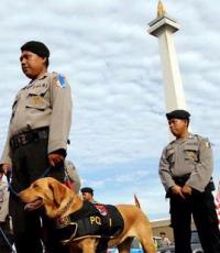 120 Polisi Jaga Misa di Katedral