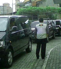 Mobil Luthfi & Fathanah Rutin Dicuci Dipanaskan