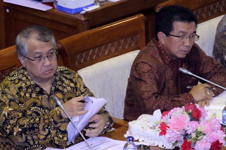 RDP OJK-Komisi XI DPR