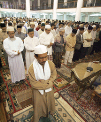 Salat Tarawih dan Ketenangan Diri